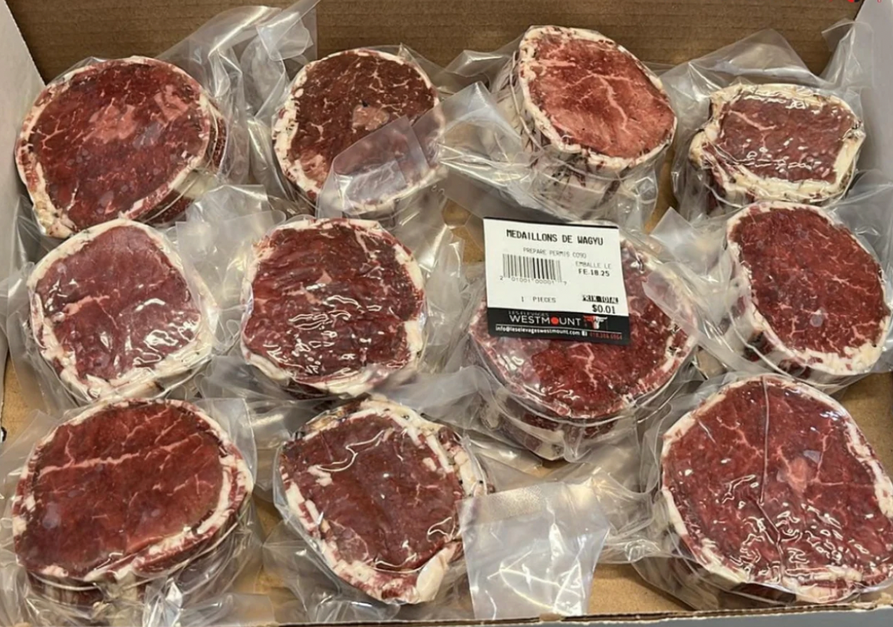 Box of Wagyu Beef Medallion Filet Wrapped with Wagyu Bacon