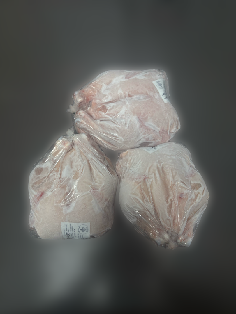 Caisse de 5 kg de poulet de grain du Québec – Élevage local | Montréal – Québec, livraison gratuite